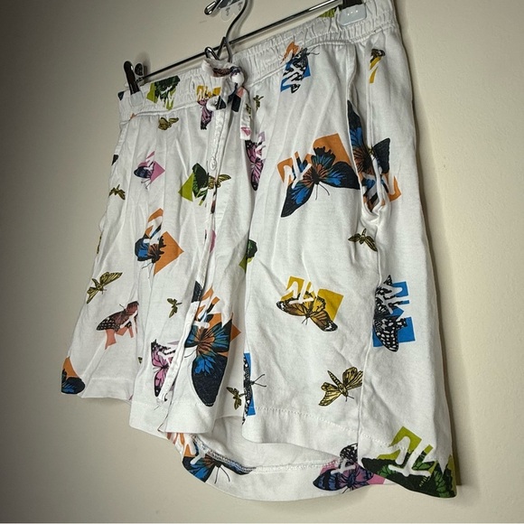 H&M MTV Butterfly Relaxed Casual Flowy Soft Comfy Boxer Style Pajama Shorts - Picture 3 of 8